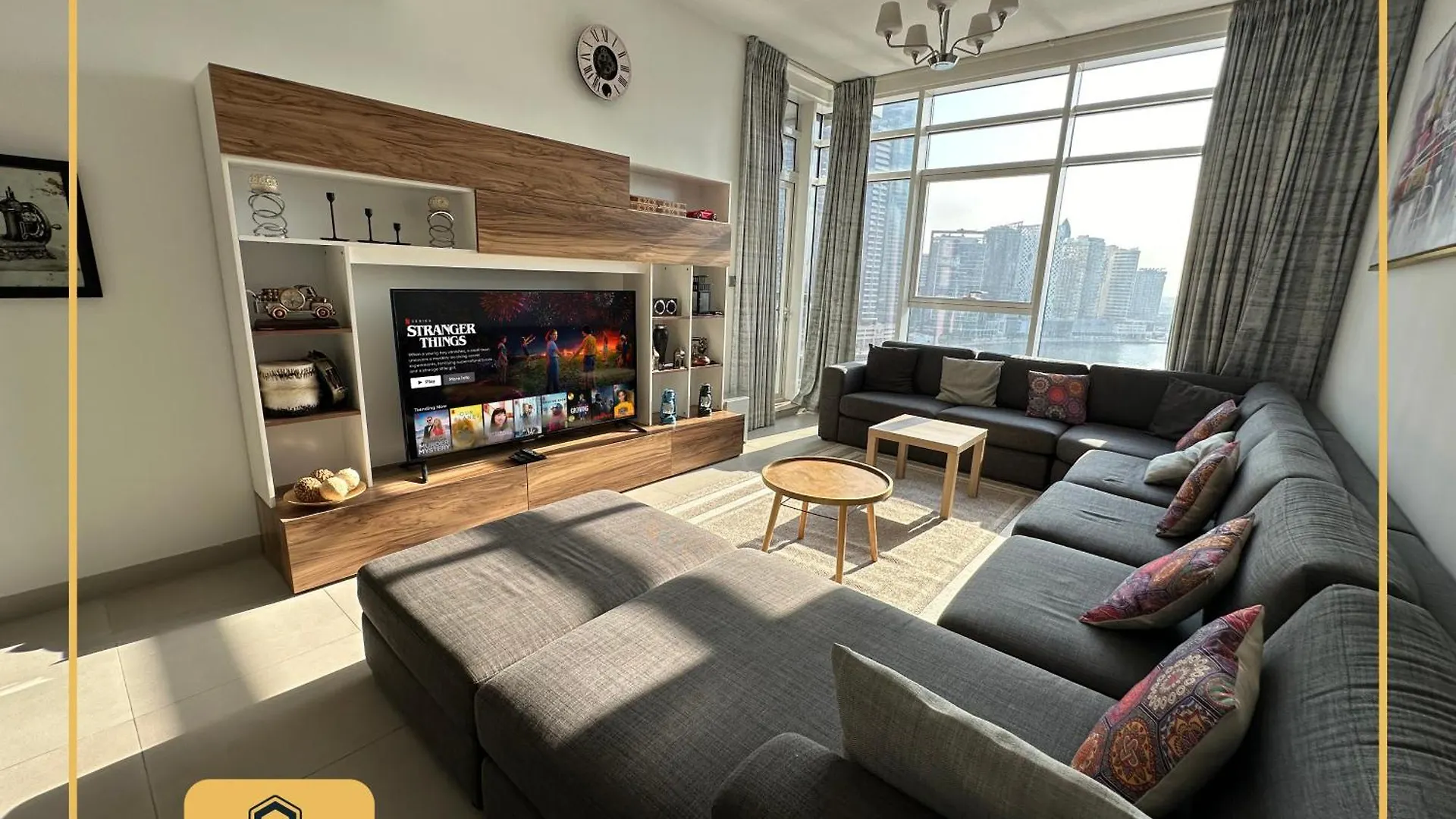 1-Bedroom Apartment - Business Bay - Dubai - By Alphatel Vacations