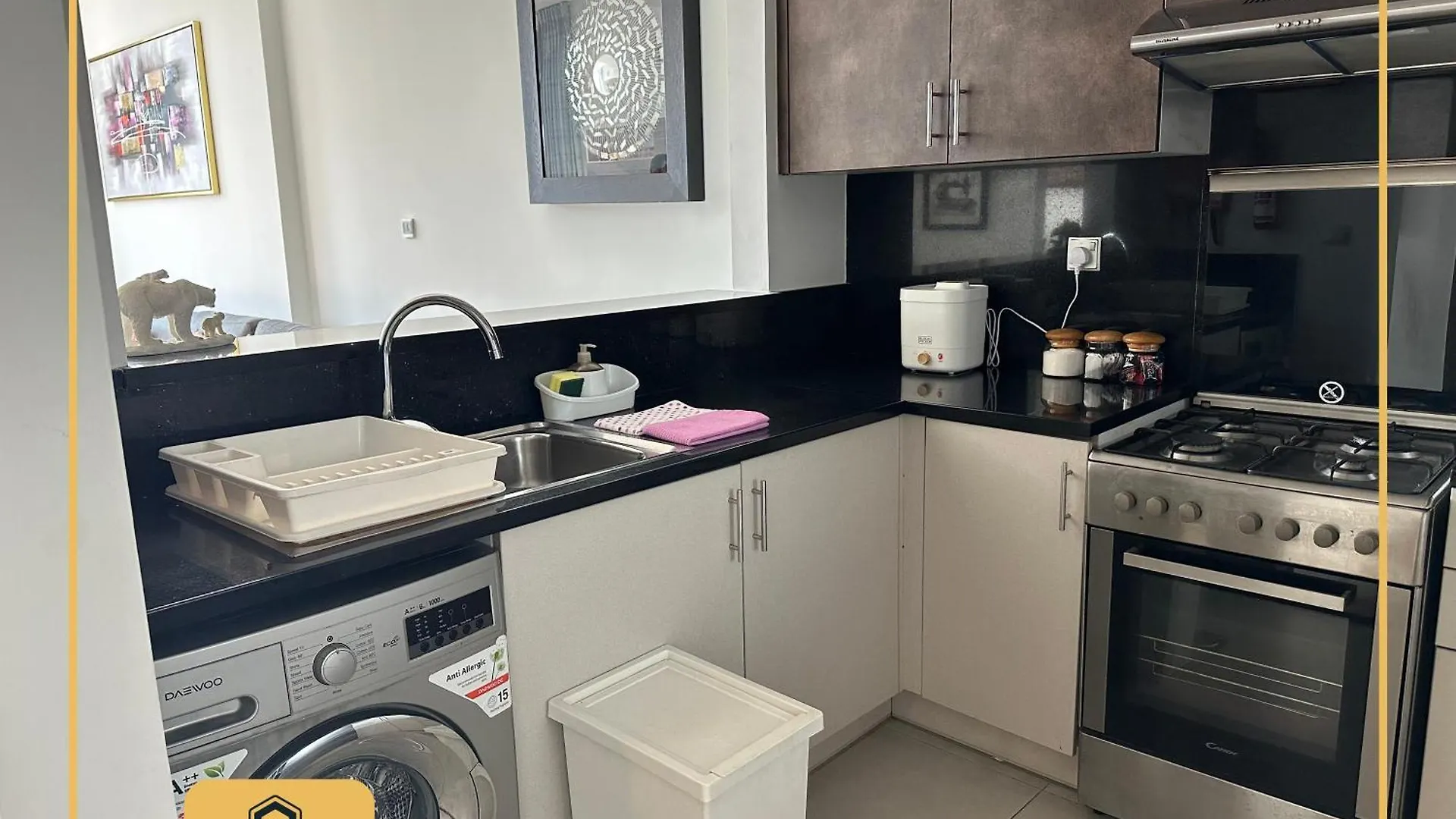 1-Bedroom Apartment - Business Bay - Dubai - By Alphatel Vacations
