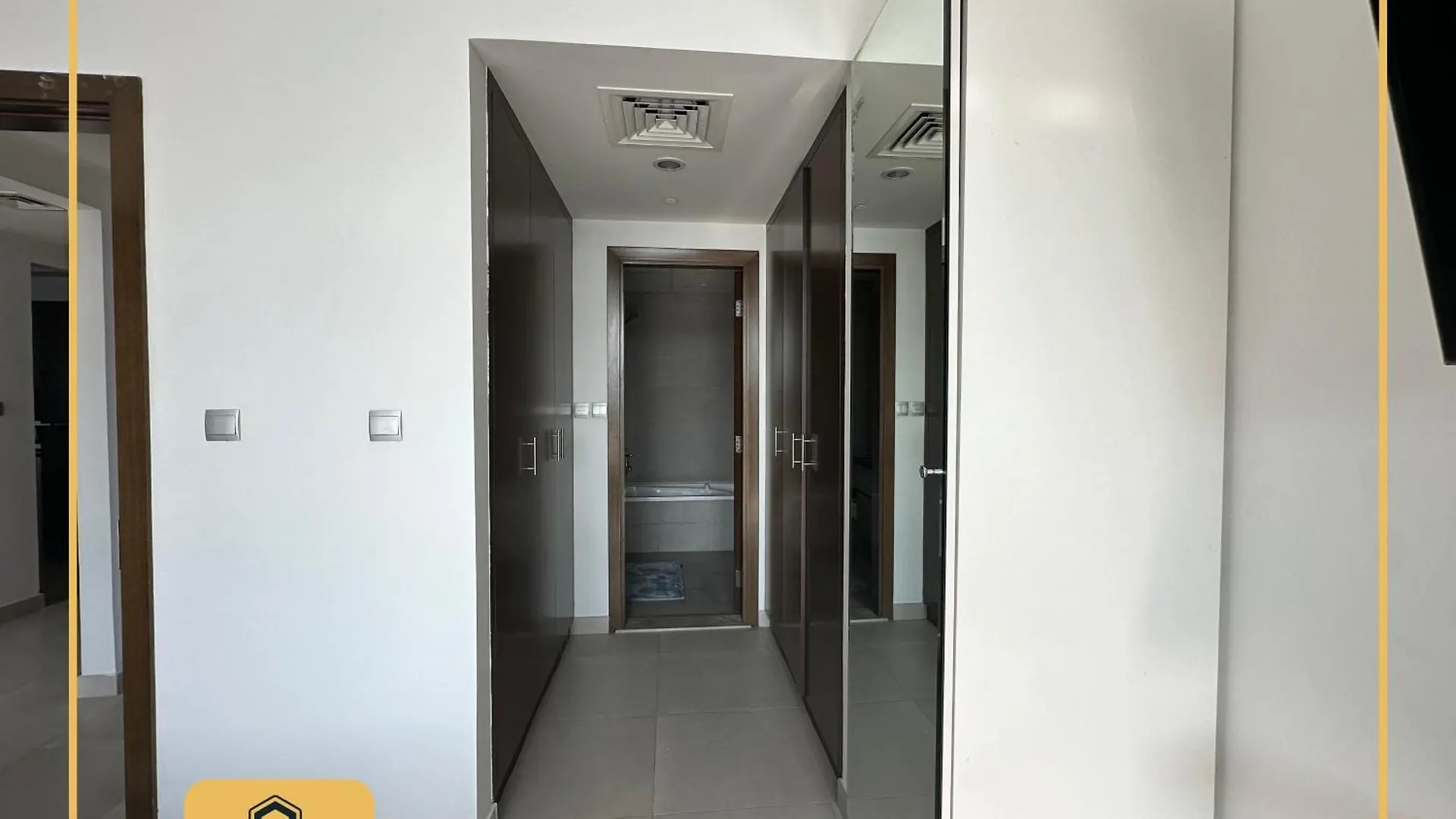1-Bedroom Apartment - Business Bay - Dubai - By Alphatel Vacations United Arab Emirates